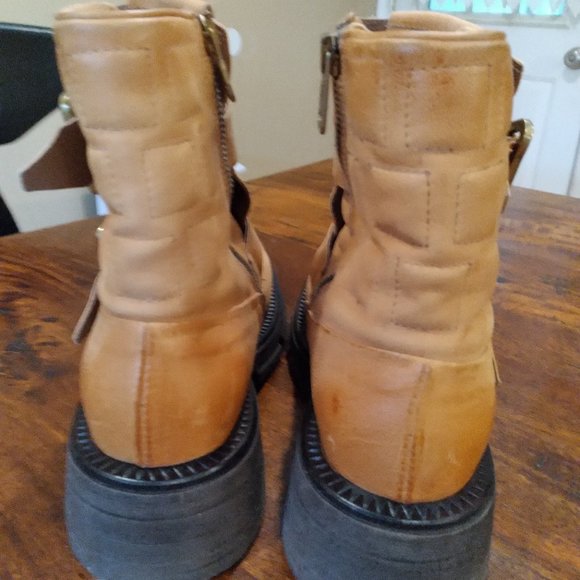 SOLD SOLD SOLD - Picture 2 of 5